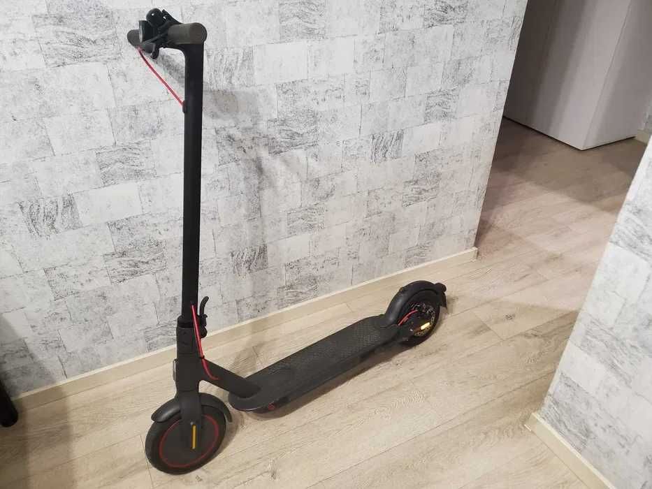 Mi Electric Scooter Pro 2