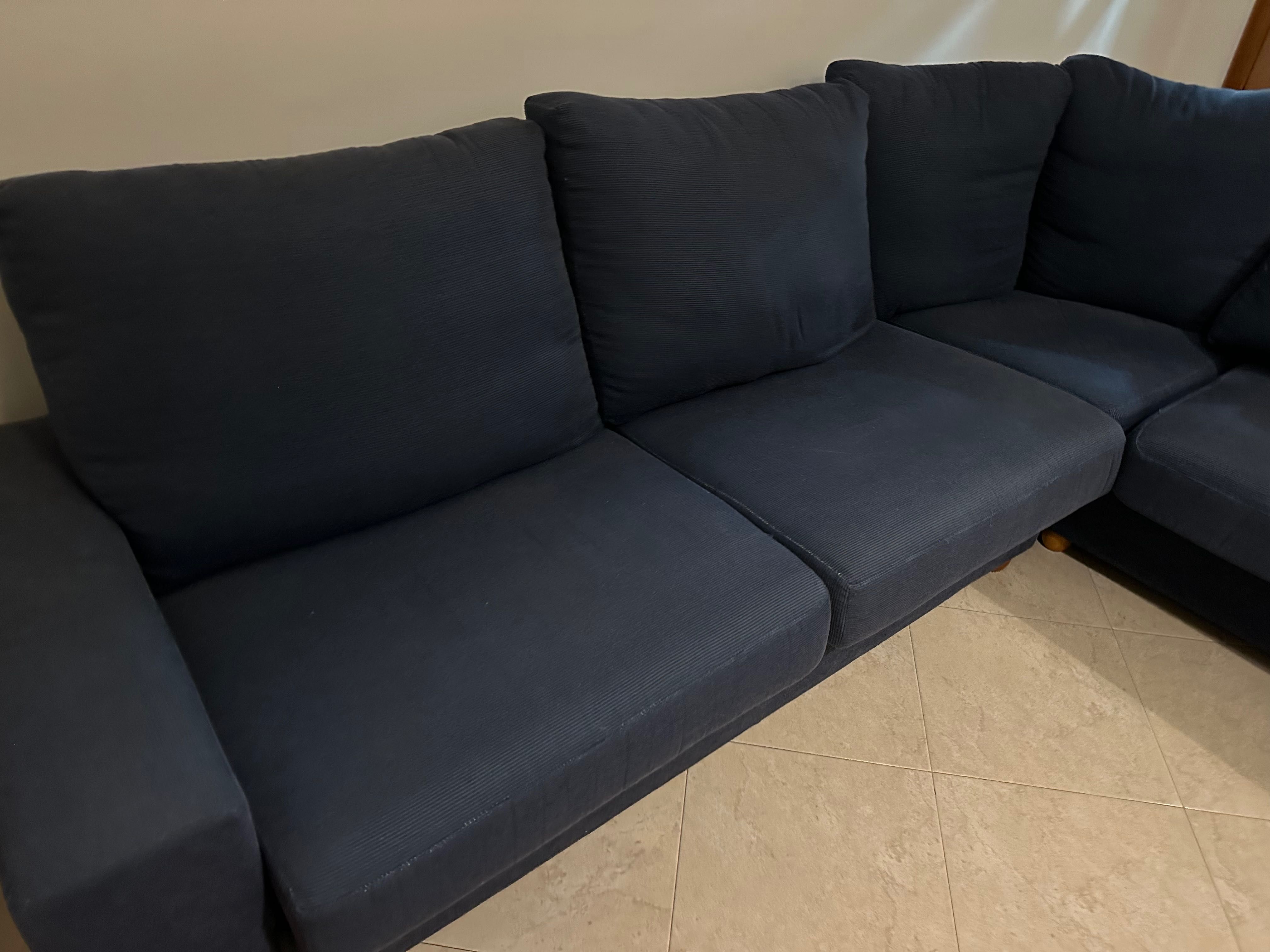 Sofá com Chaise Longue