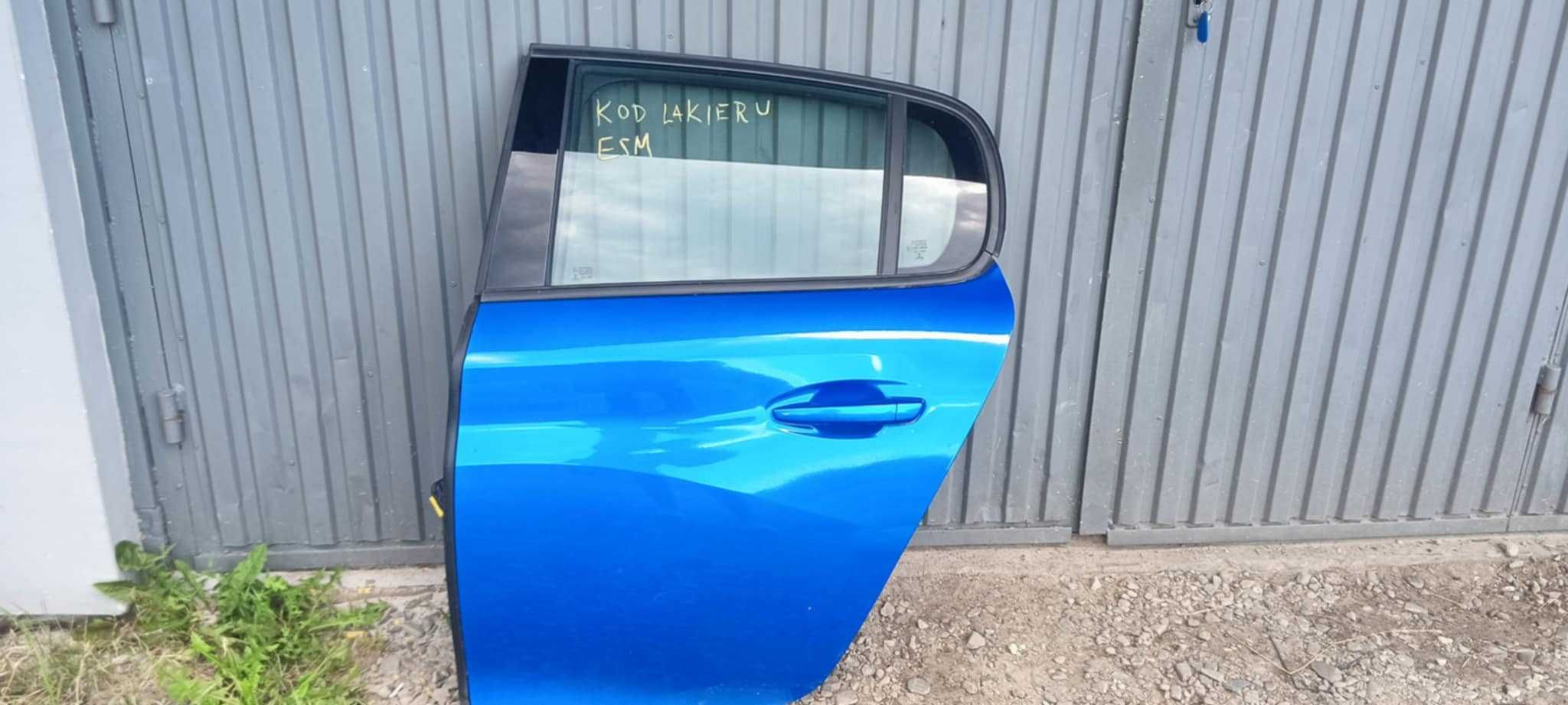 Drzwi lewy tył Peugeot 208 II 2022 r. kod lakieru: ESM