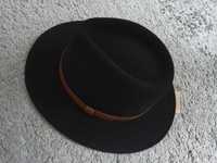 Nowy wełniany kapelusz Luck 57cm