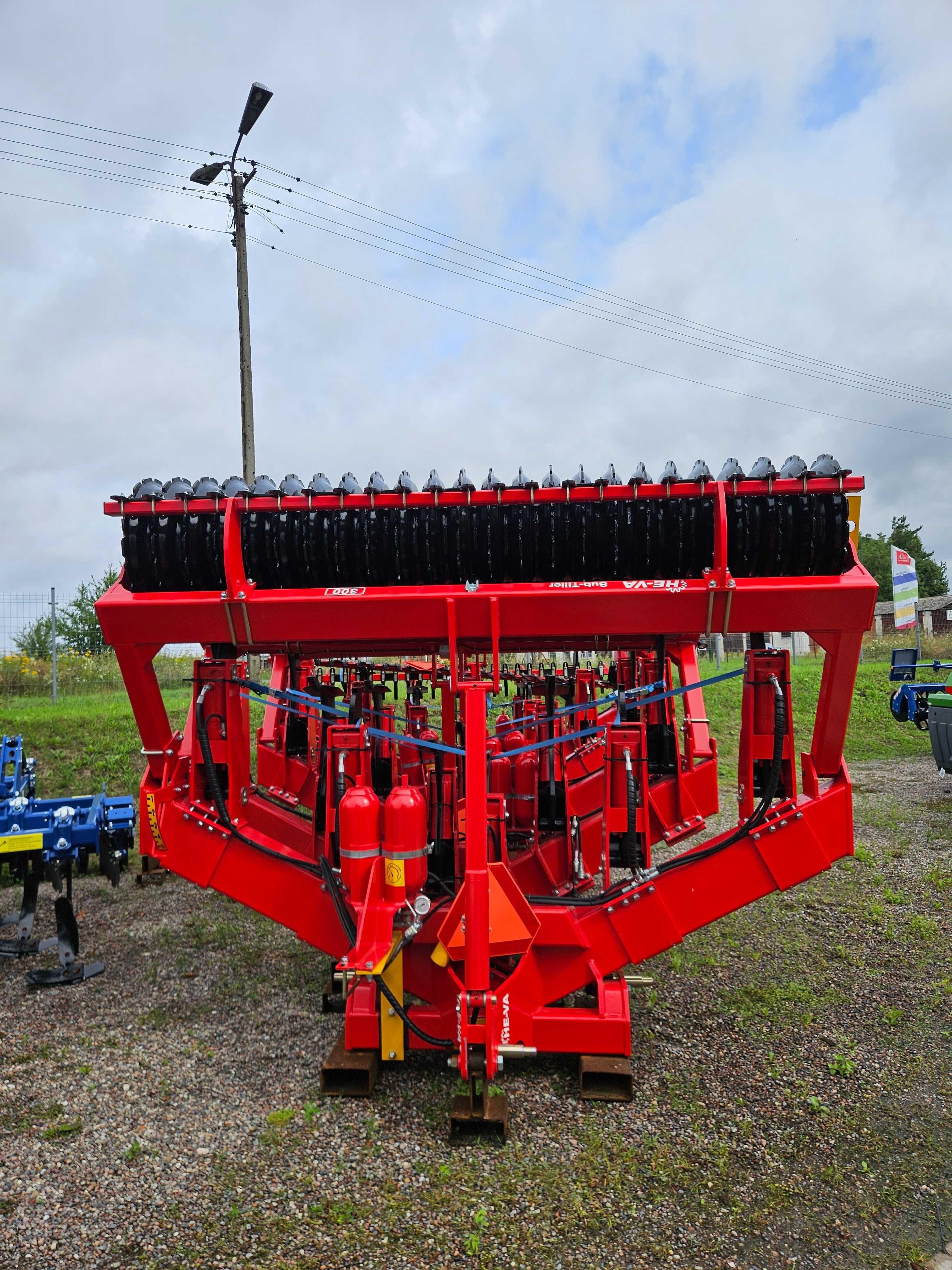 HE-VA SubTiller 300 Głębosz spulchniacz He-Va SubTiller 300 3.5 4.0m