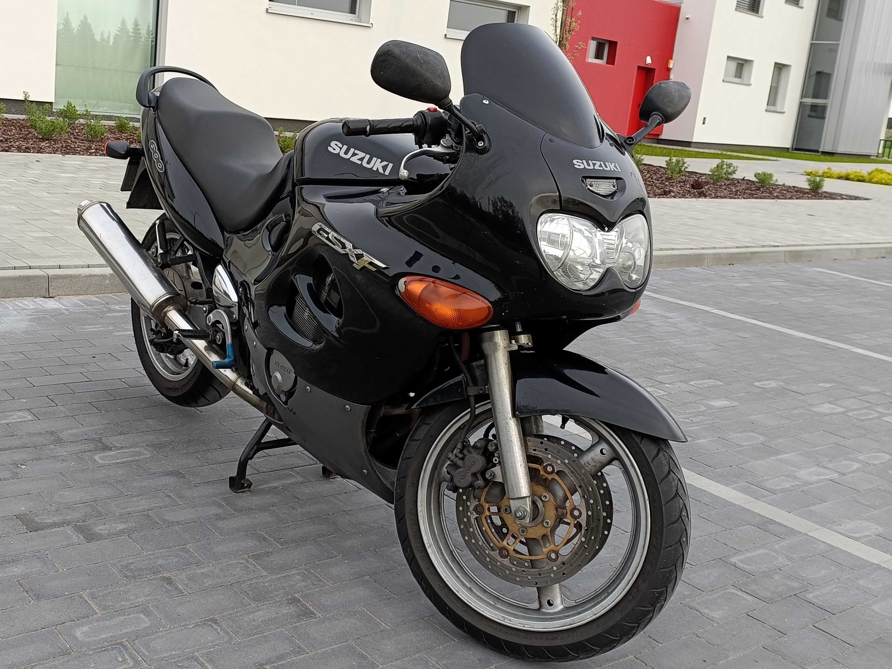 Suzuki GSXF 600 Katana Jajko Bandit A2