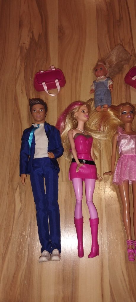 Lalki Barbie plus Ken