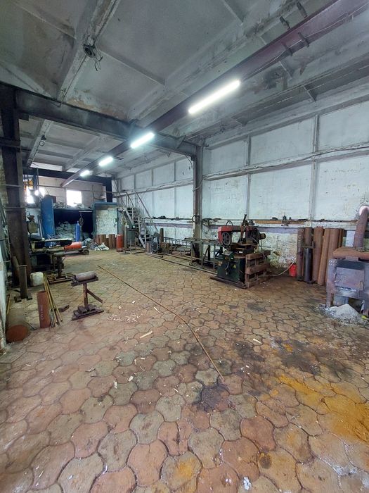 Продаж. Територія. Виробничі приміщення! Офіс. Майже 95 квартал.