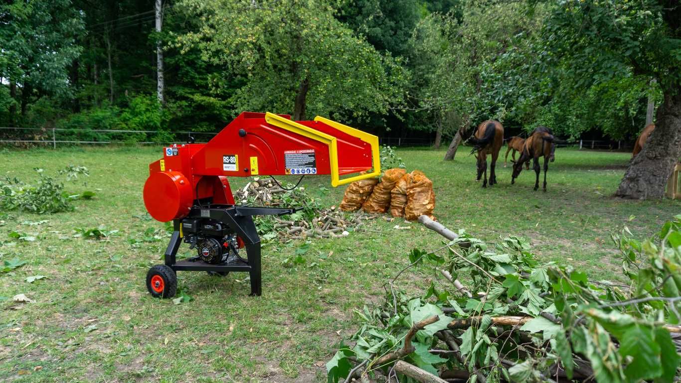 Rozdrabniacz spalinowy 7KM === REMETCNC RS-80 === Rębak do gałęzi