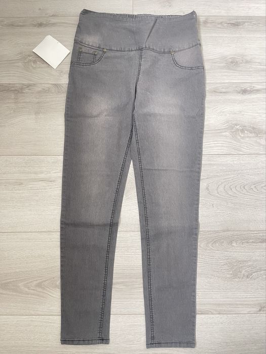 Жіночі джинси.