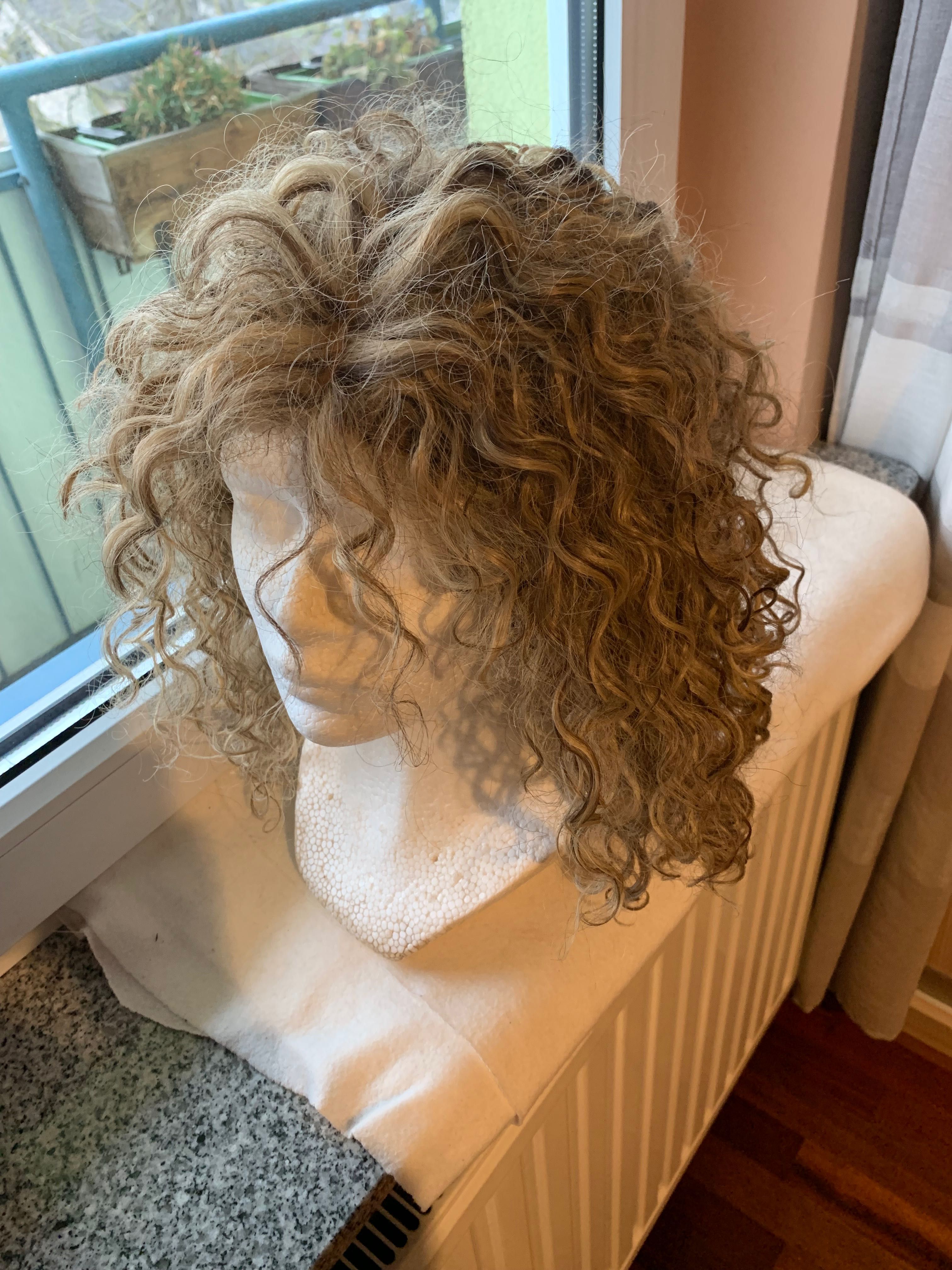 Peruka włosy afro, termiczne, dark blond