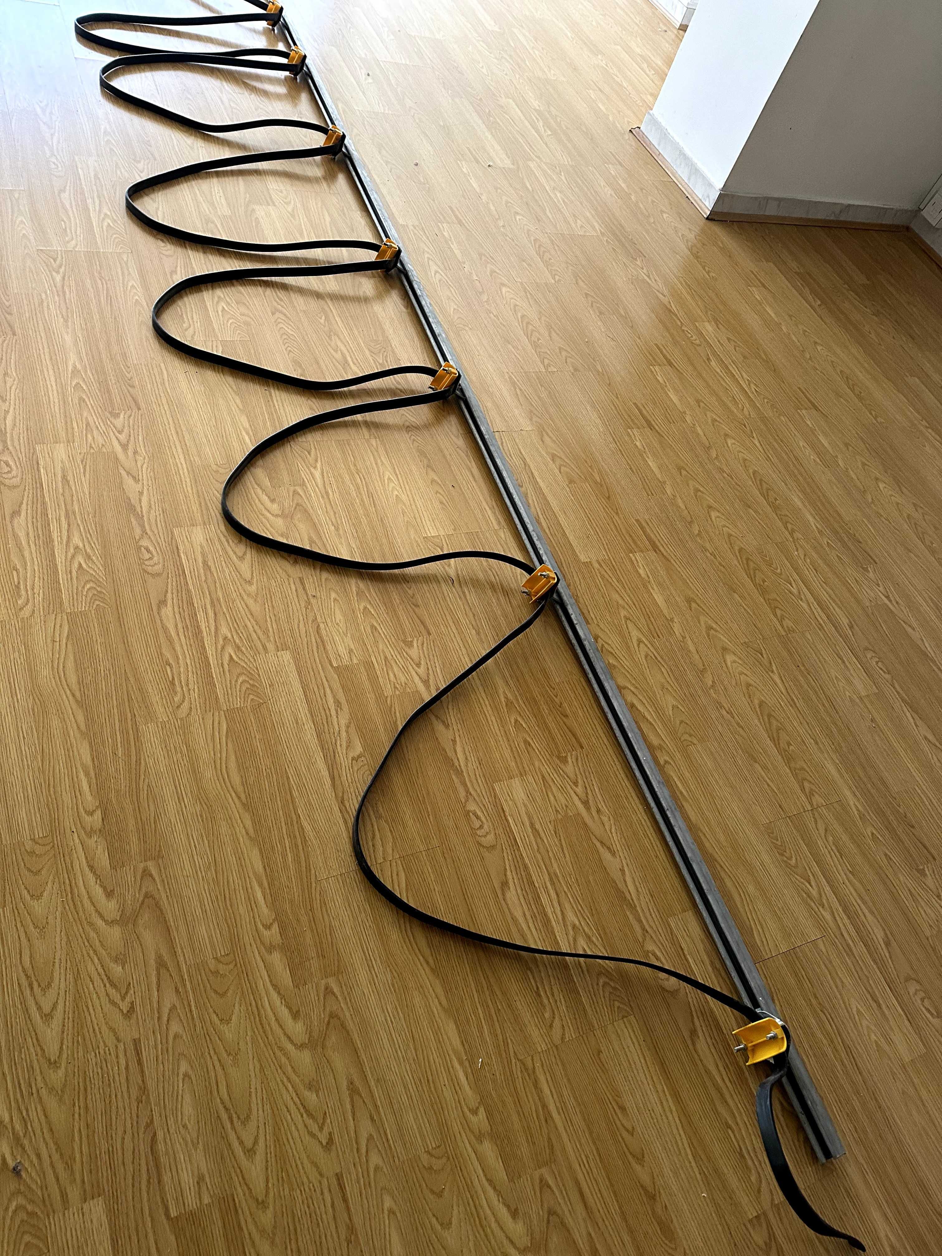 Calha Galvanizada c/Corrediças - Para Mesa de Corte Manual - 5 Metros