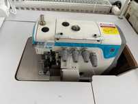 Profesjonalny szfalniczy owerlok overlock 4-nitkowy Jack E4S-4-2 igly