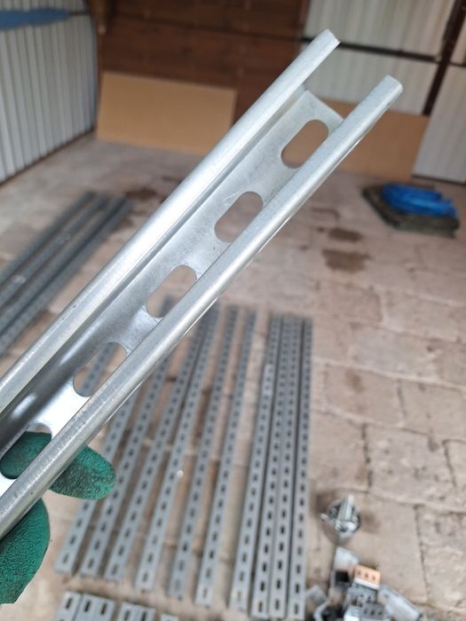 Ceownik wzmocniony CWC40/40 Baks