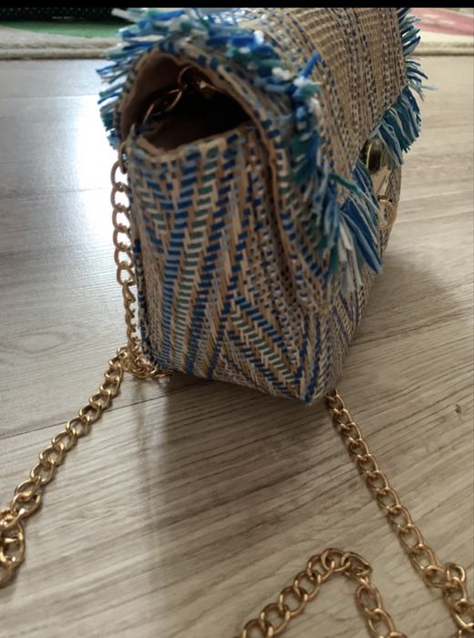 Torebka listonoszka Nobo letnia pleciona na łańcuszku nowa kolorowa