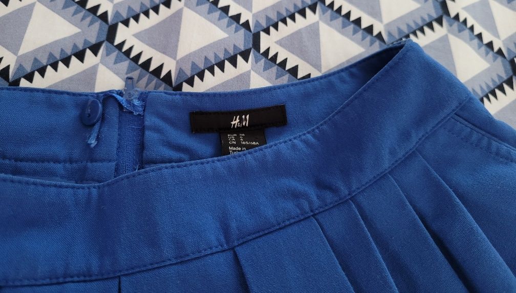 Śliczna niebieska spódniczka, H&M, rozm. 36, szybka wysyłka