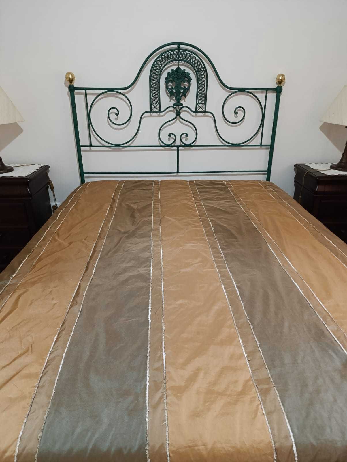 Cama   de   ferro