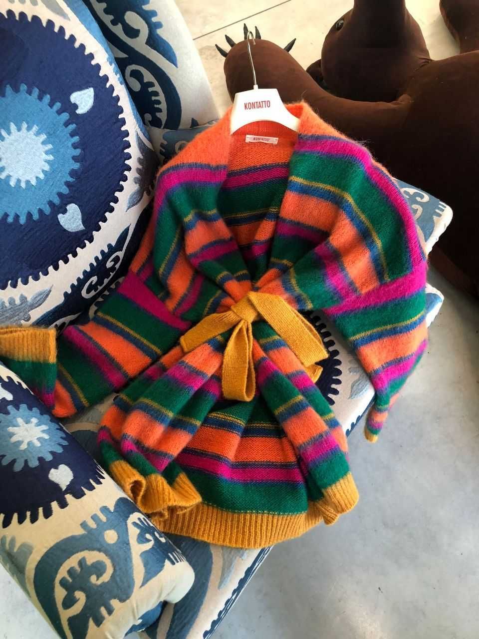 Sweter Włoskiej marki KONTATTO