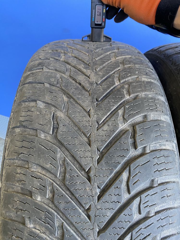 Nokian veatherpruf suv 235/60r17