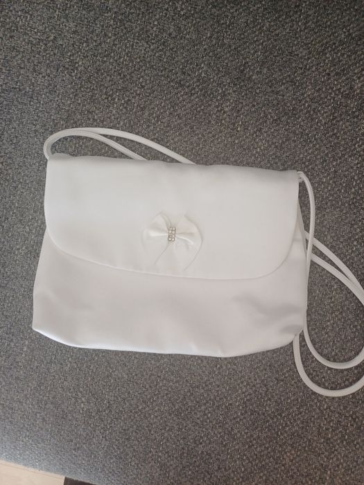 Sprzedam dodatki dla dziewczynki