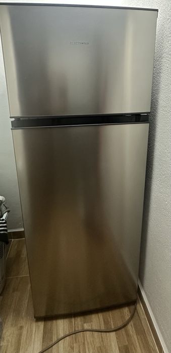 Vendo geladeira em otimo estado