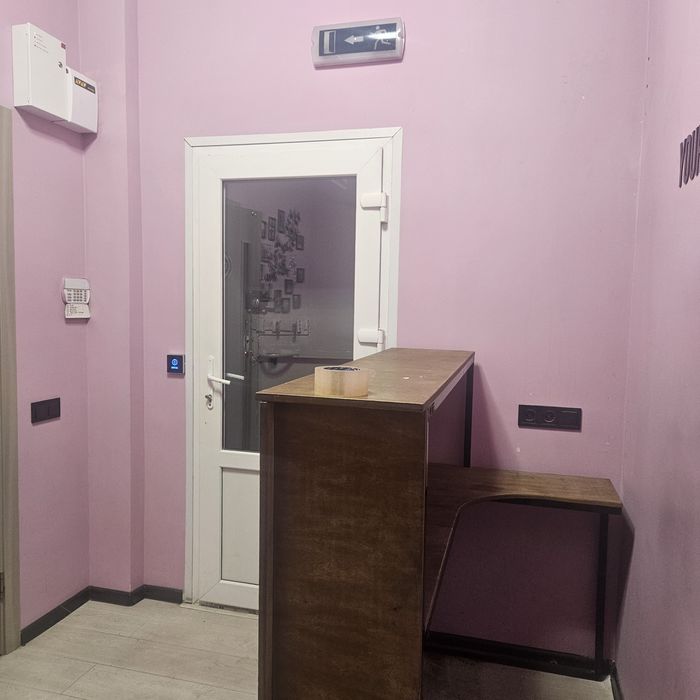 Магазин,студия танцев, школа  120м  ул.Канатная