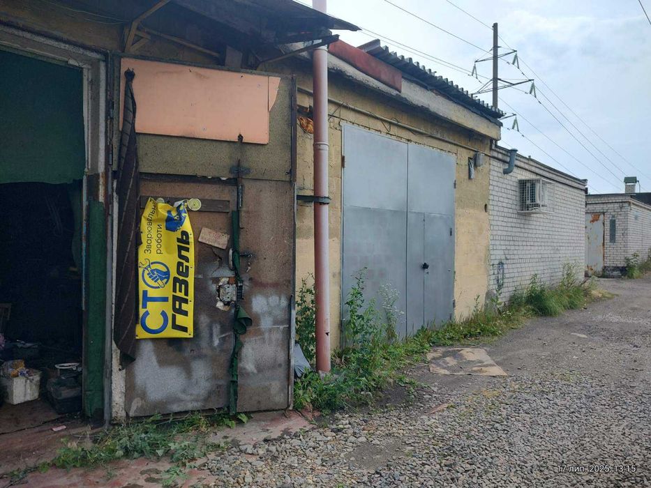 Гараж СТО Техстанція Великих ДВА сусідні Троєщина 11.60х11.40м 132квм