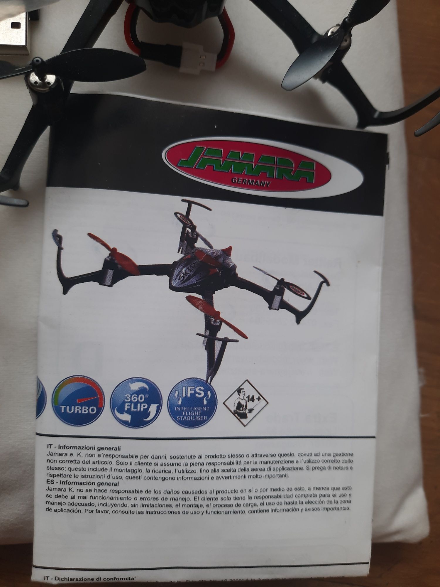 DRON SKIP 3D Quadrocopter 422000 JAMARA