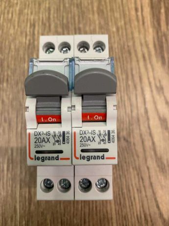 Legrand Rozłącznik izolacyjny FR 302 20A 2P z sygnalizacją 406436
