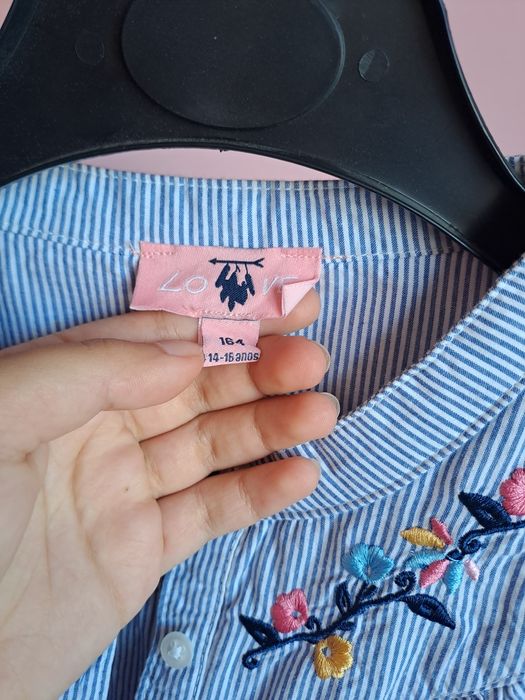 Blusas meninas 10 a 13 anos 10€ cada