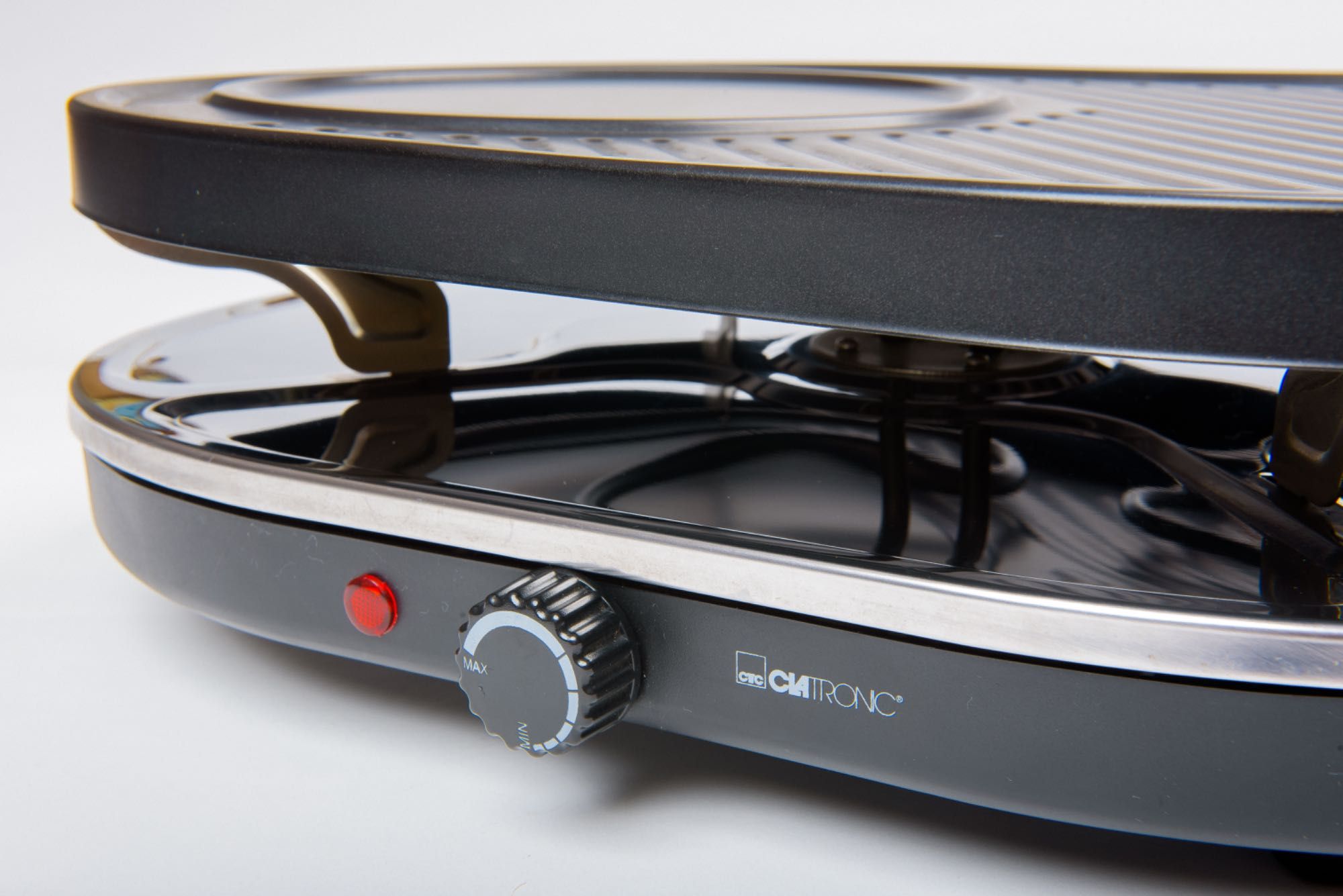Grelhador raclette Clatronic para 8 pessoas (como novo, nunca usado)