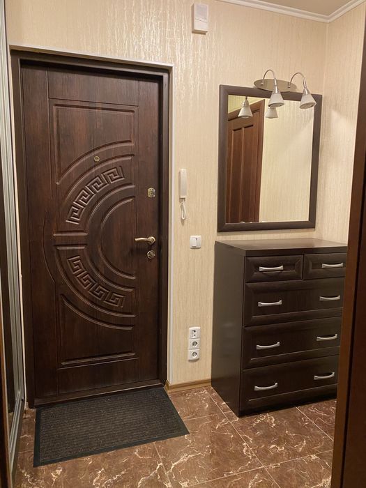 Здам 1 кім. квартиру біля метро Мінська, вул. Івасюка, 27А