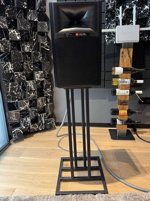 Акустична система JBL 4309