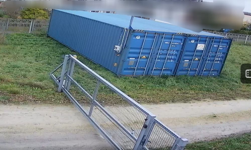 Garaż magazyn kontener schowek self storage 30m² samoobsługowy 24/7