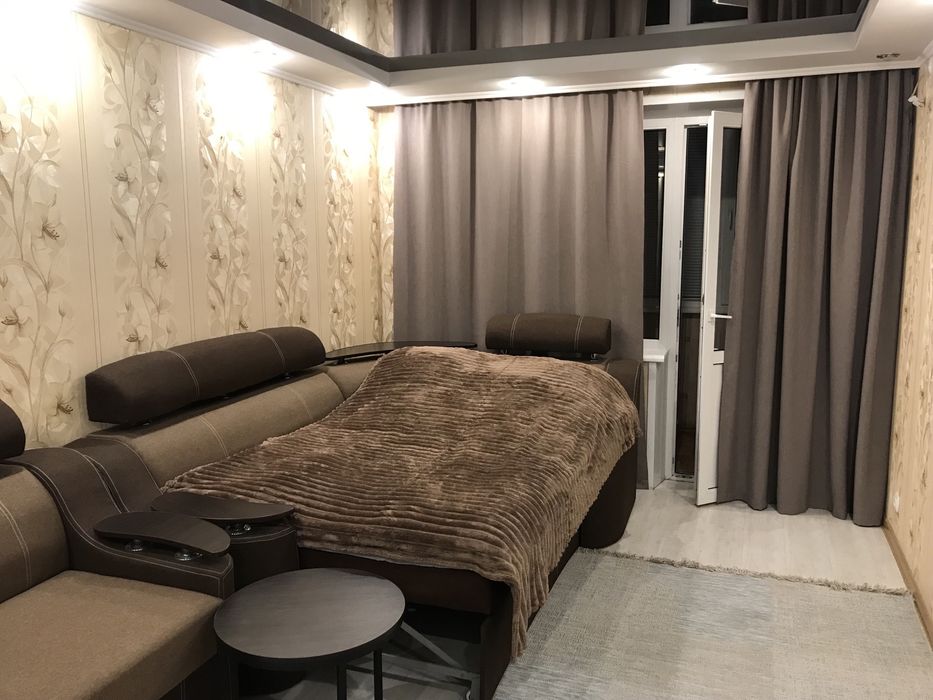 Сдам посуточно 2-е однокомнатные квартиры! Цена 800 гр!