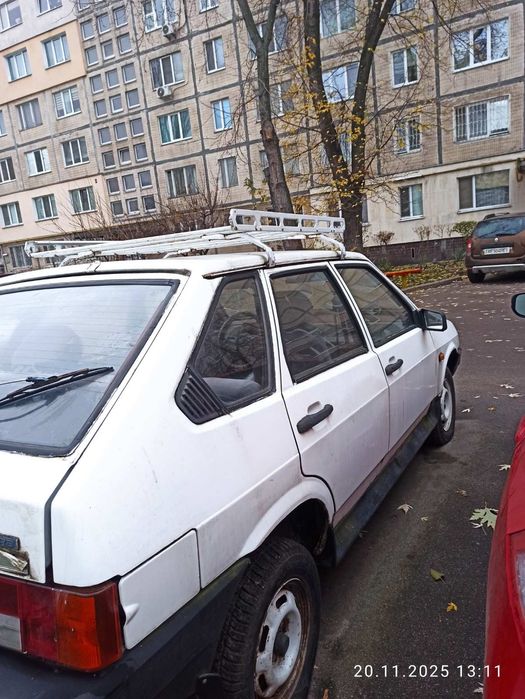 Продам ВАЗ 09 нова резина,ходова вся зроблена