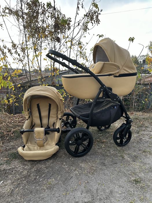 Коляска Victoria Classic 2 в 1