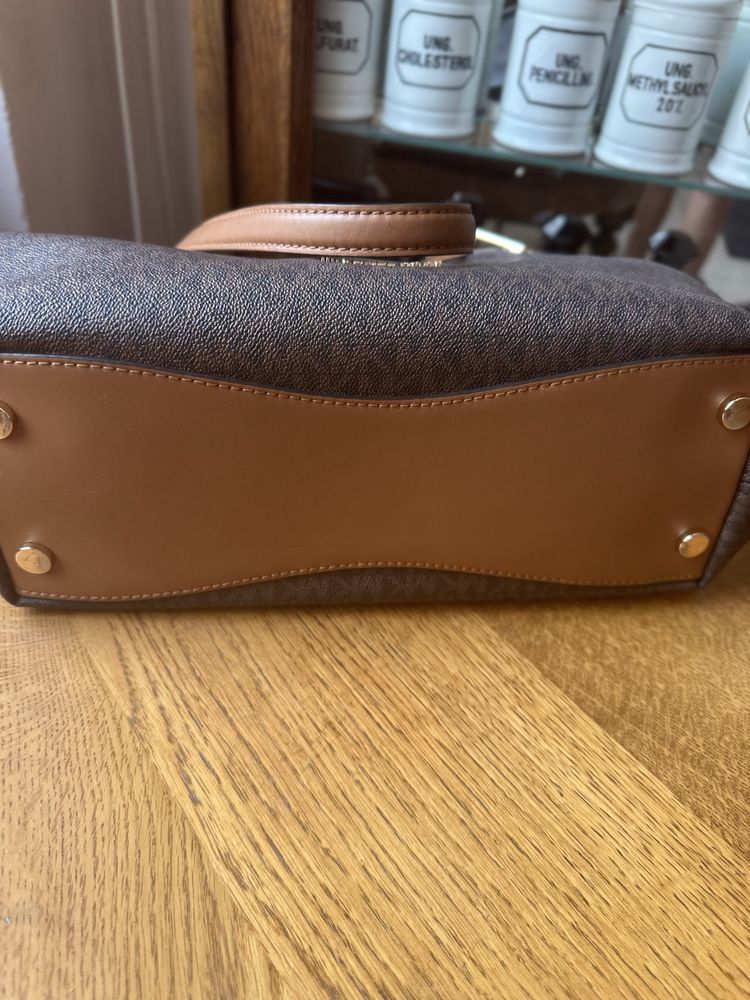 Torebka Michael Kors jak NOWA!