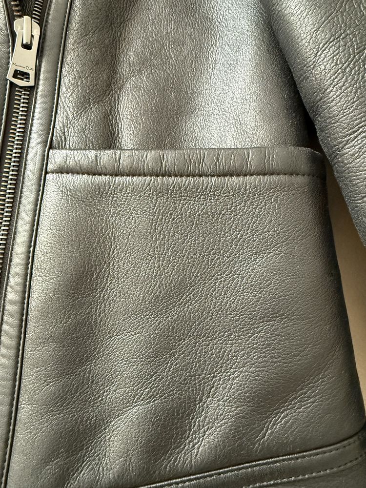 Жіноча шкіряна  дублянка Massimo Dutti