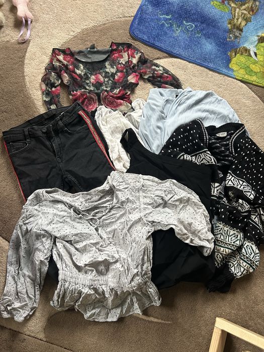 Віддам одяг м жіночий