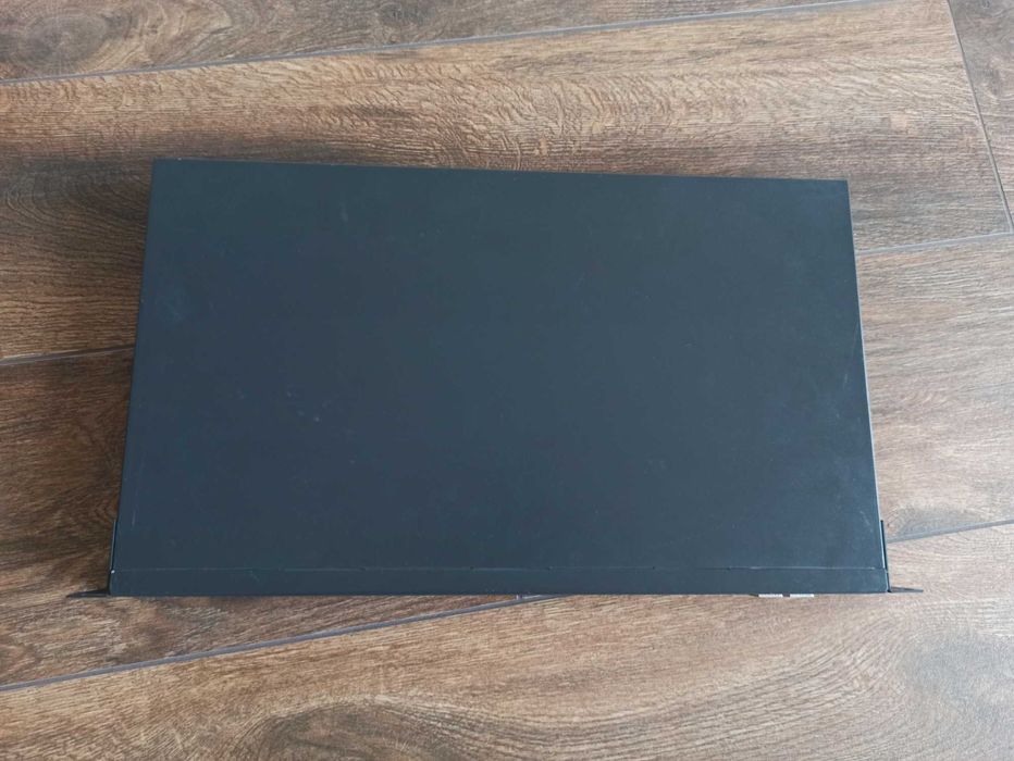 TP-Link 52p T1600G-52TS(TL-SG2452) (48x1000Mbit, 4xSFP) Switch tplink