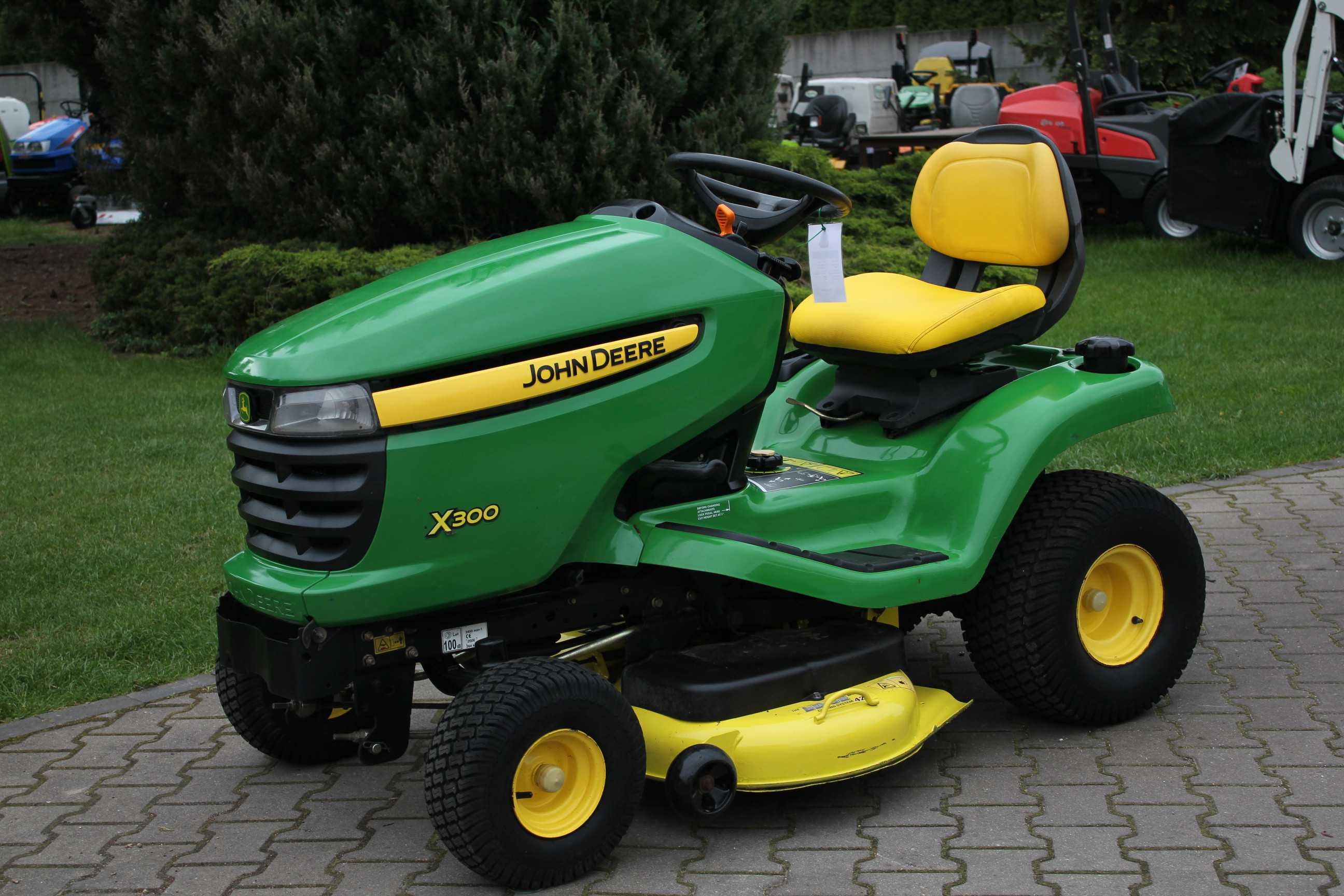 John deere X 300 V2 KAWASAKI TRAKTOREK Kosiarka