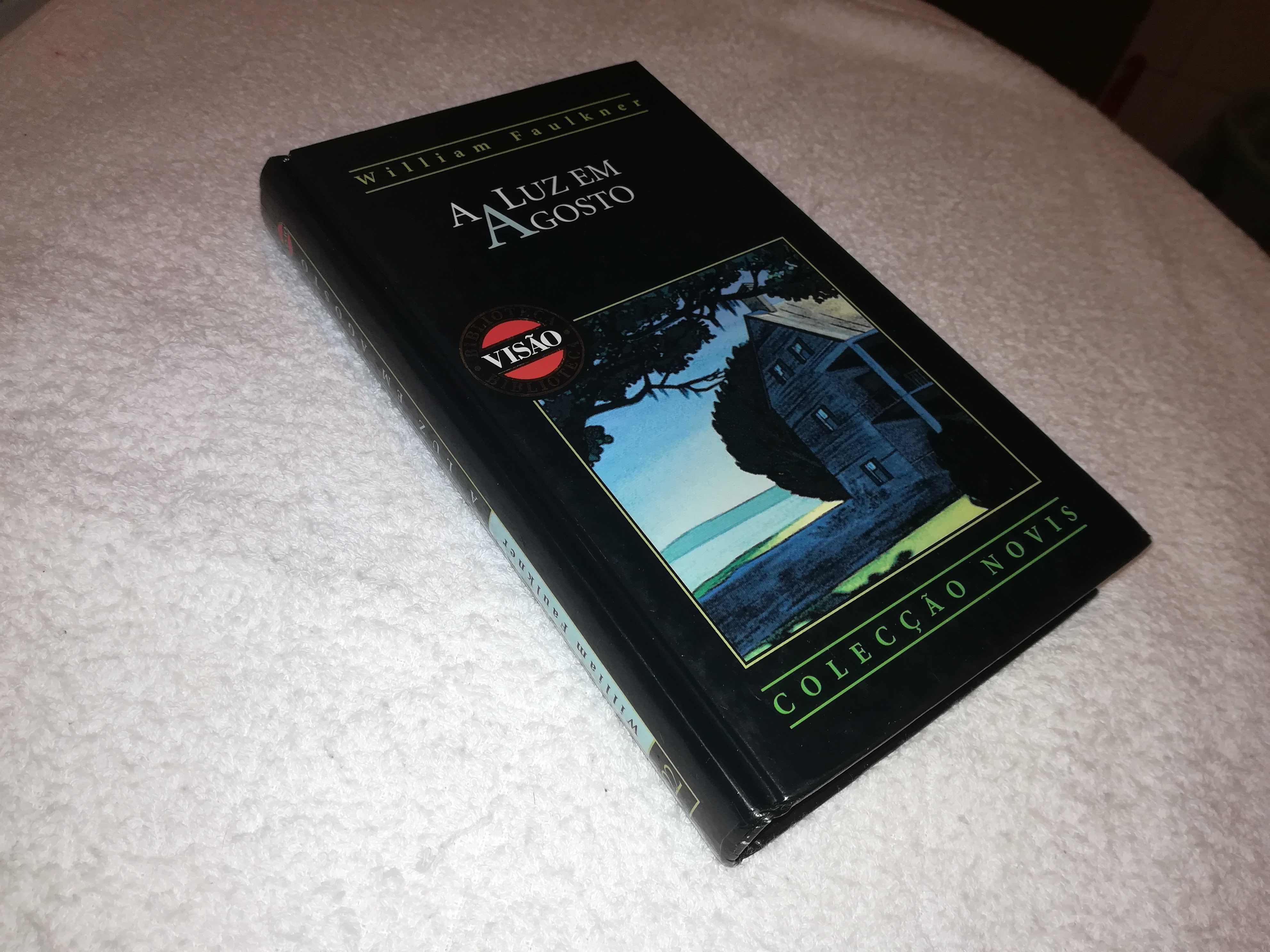 a luz em agosto (william faulkner) 2000 livro