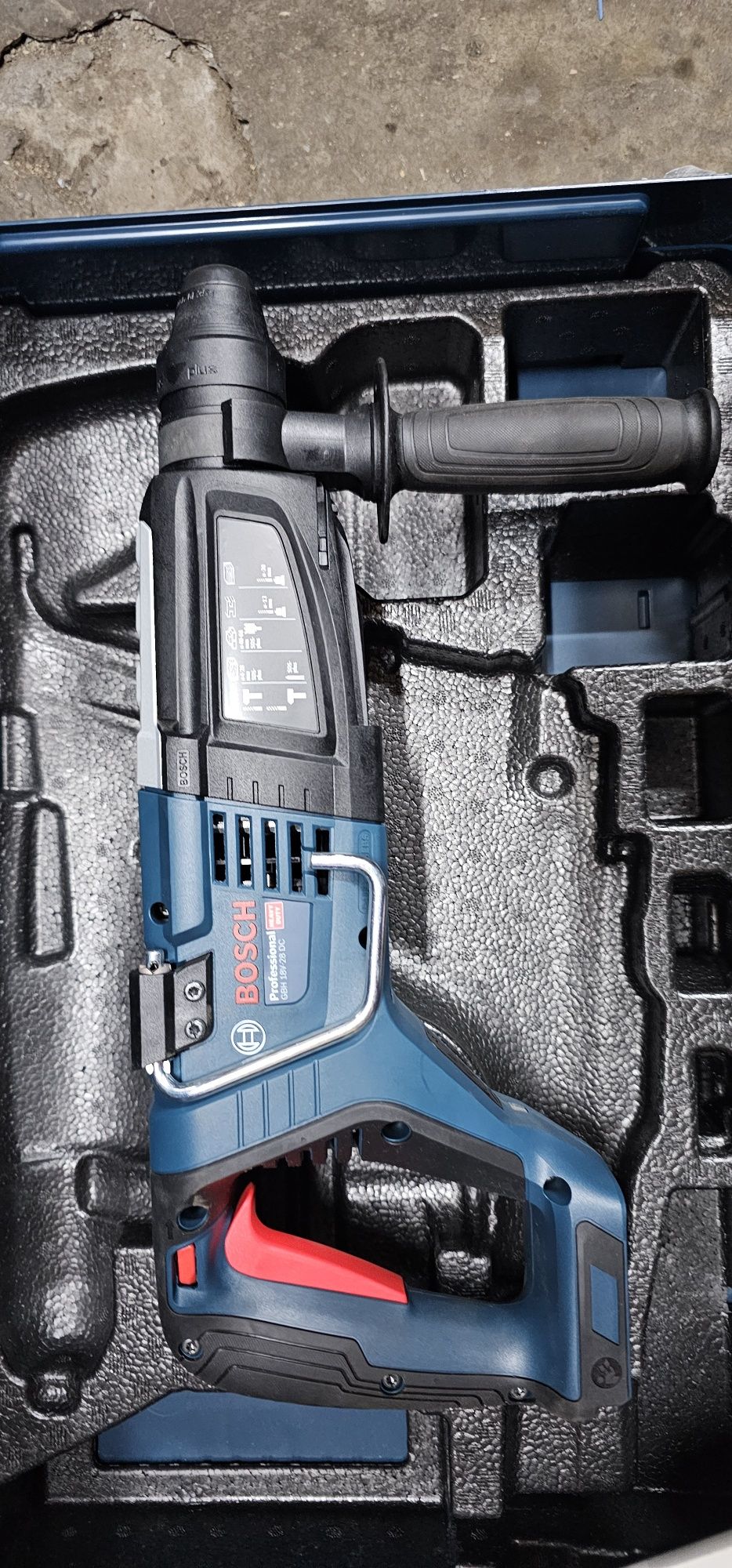 Bosch GBH 18V-28 DC Professional