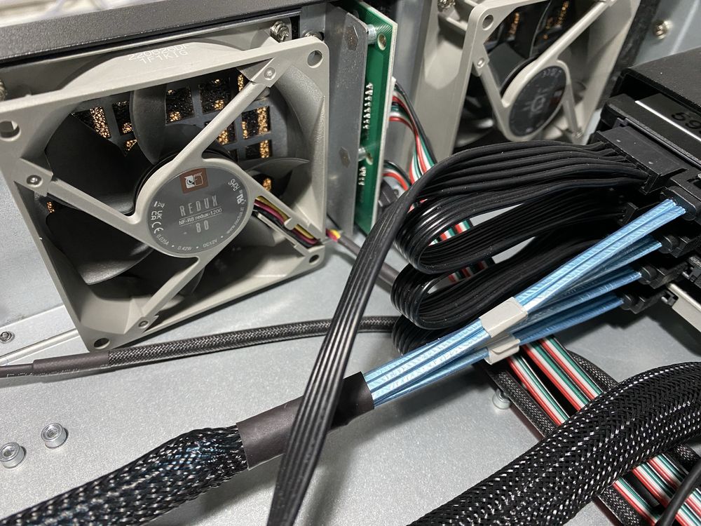 Caixa PC Servidor Unykach + Noctua + Seasonic PSU