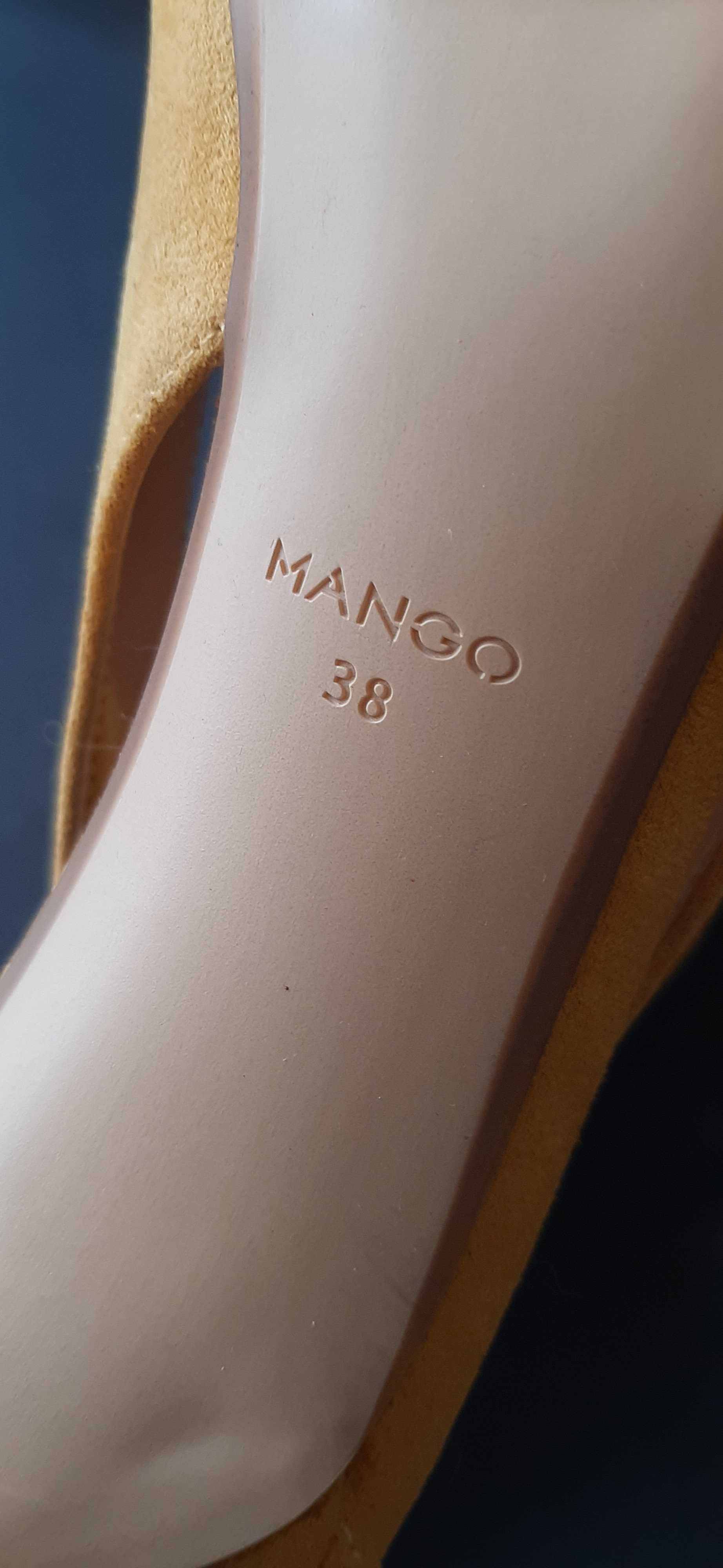 Sapatos da Mango