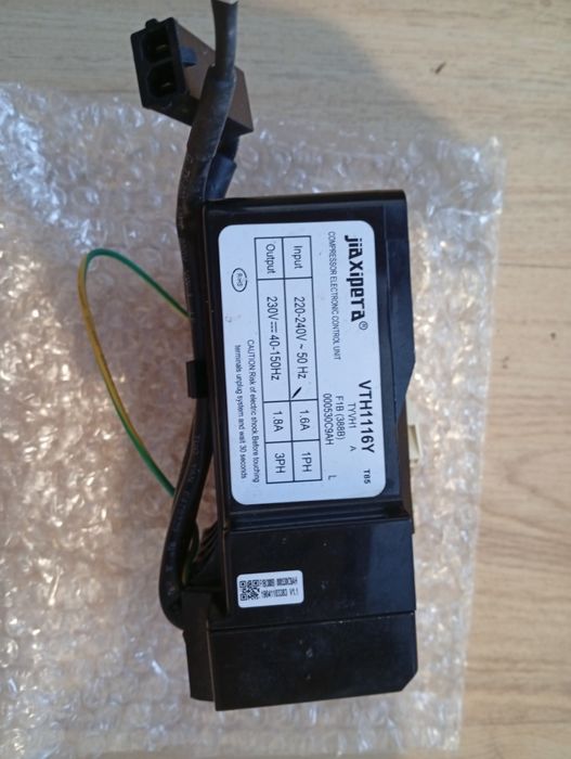 Модуль керування інверторним компресором холодильника