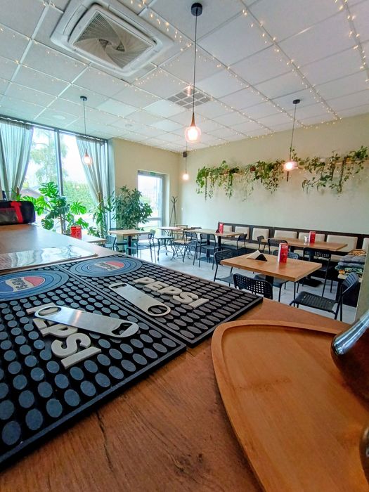 Odstąpię lokal gastronomiczny – pizzeria, Skierniewice