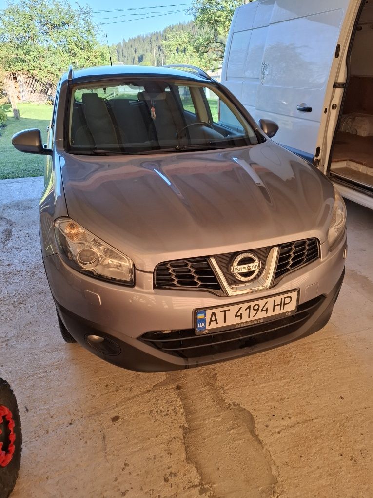 Продам Nissan Qashqai +2