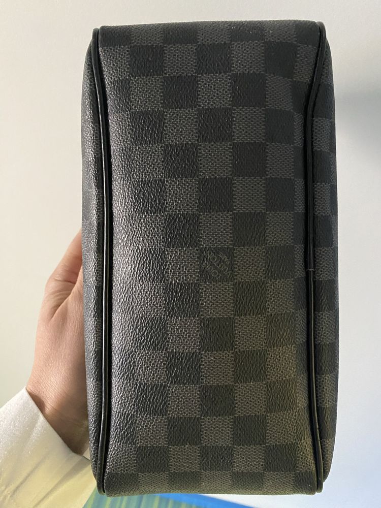 Pochette Louis Vuitton Toilette pouco uso