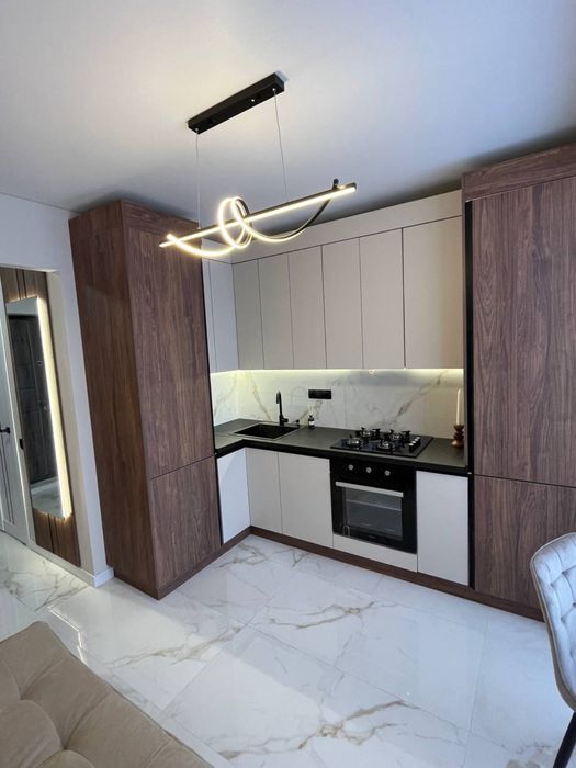 Продаж 1К квартира з дизайнерським ремонтом ЖК Містечко Центральне