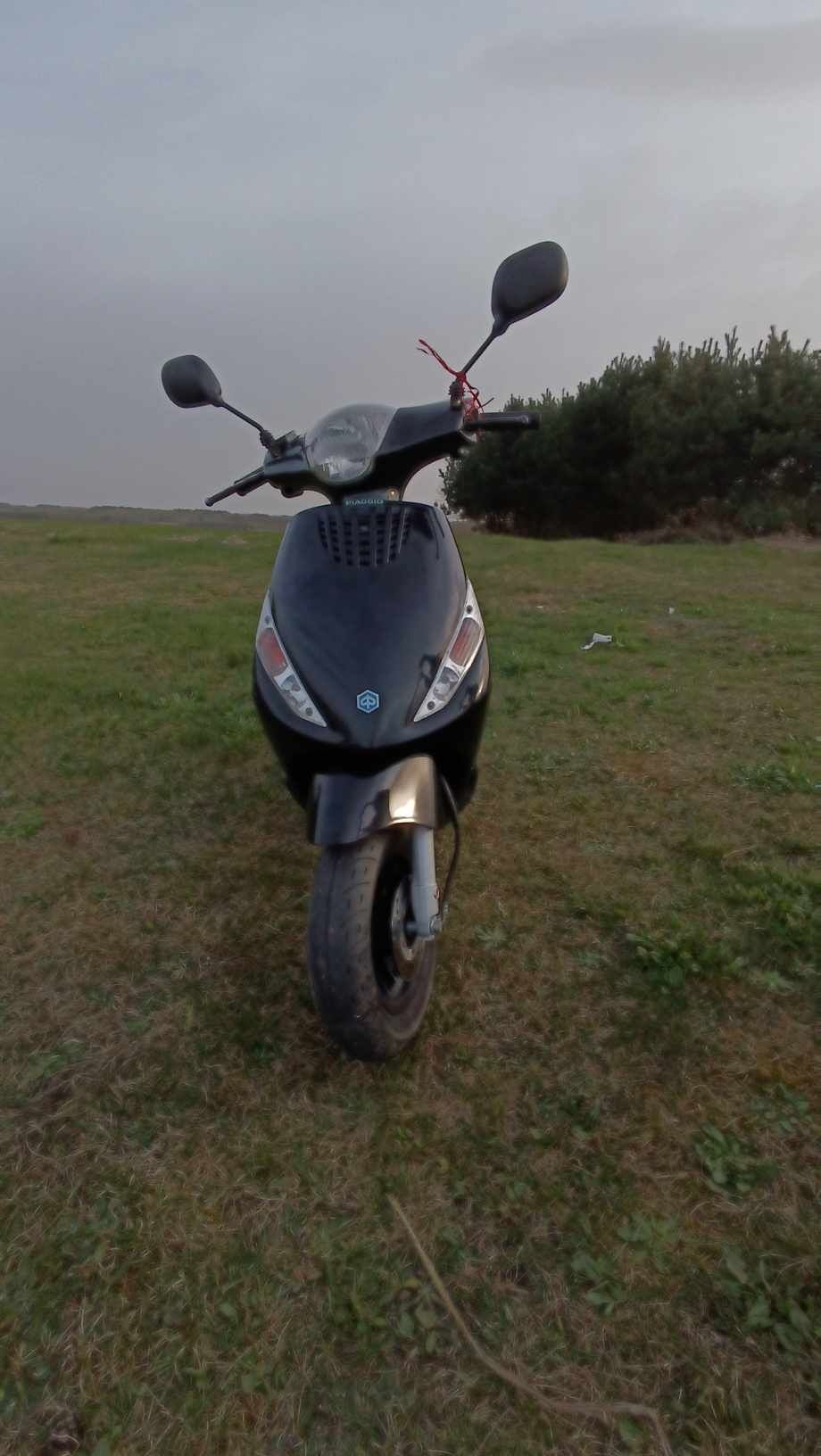 Piaggio Zipp  skuter