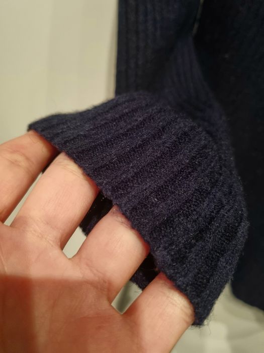 Дуже м'ягенький светр