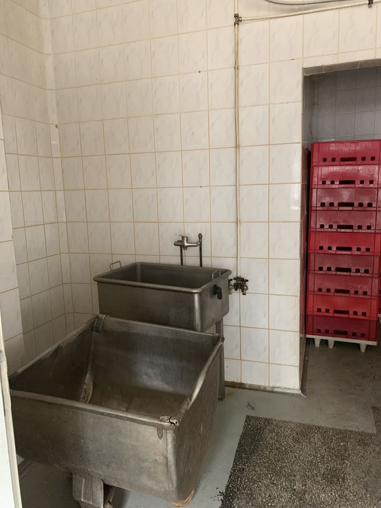 Sprzedam wyposażenie ubojni, rzeźni, zakładu przetwórstwa mięsnego